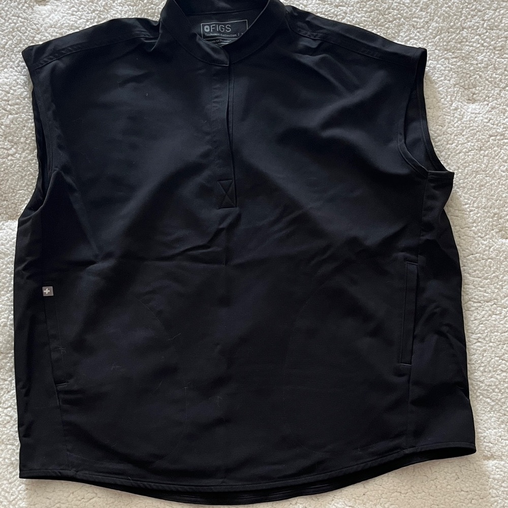 Figs Cap Sleeve Scrub Top
